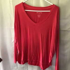 American Eagle Long Sleeve T